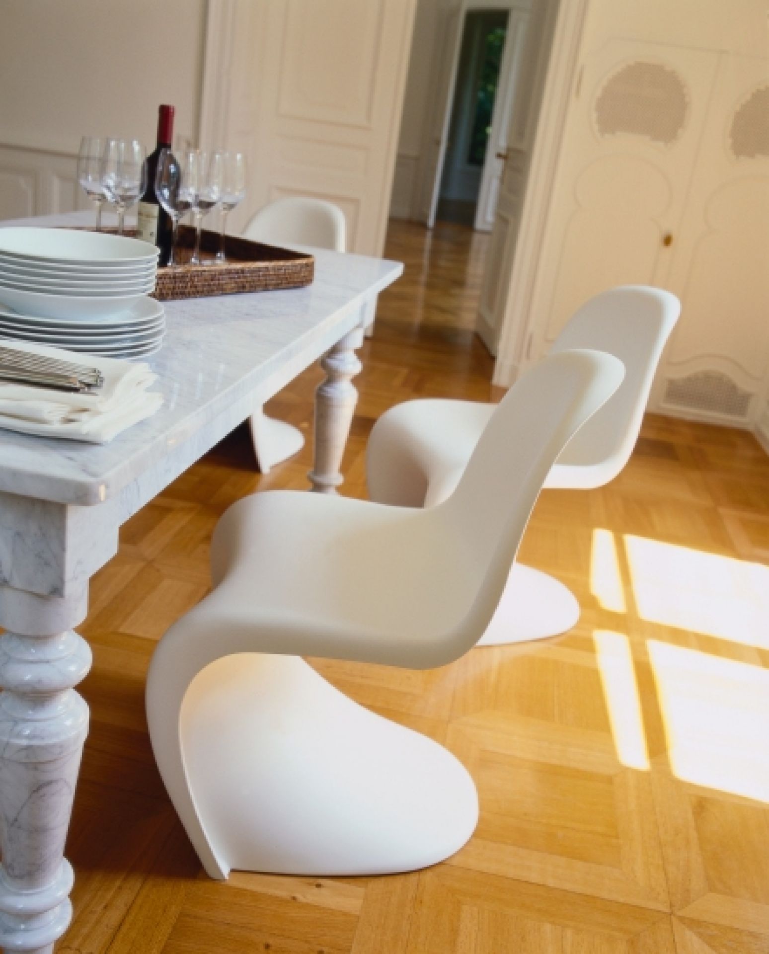 Panton chair deals material